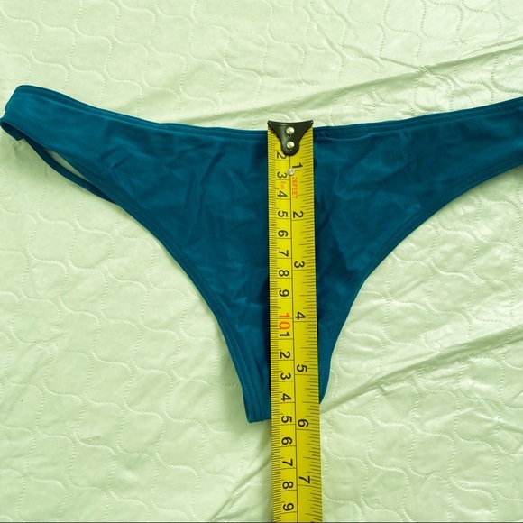 Victoria’s Secret teal satin cage v-string thong - Picture 10 of 10